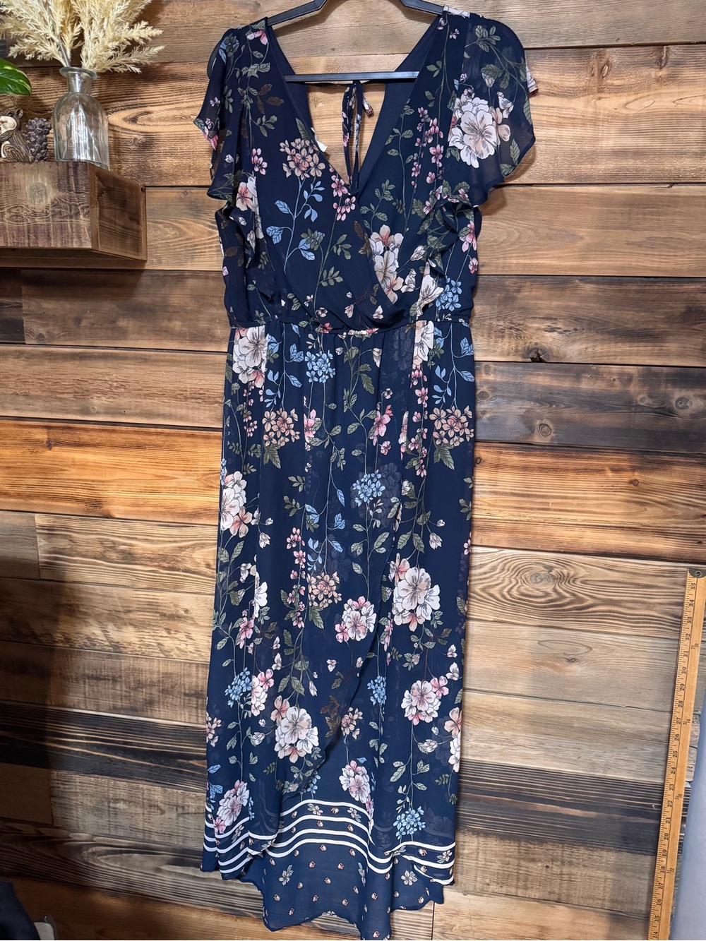 Maurice’s Navy Floral High-Low Maxi Dress – Size Large 12/14
